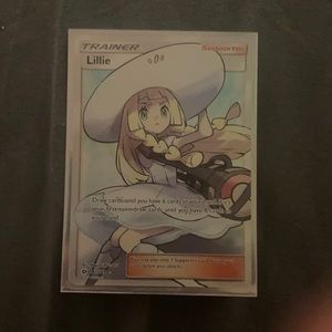 Mint Holo Lillie Trainer Pokémon Card
